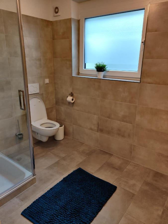 Moderne Neubau Ferienwohnung Wiesbaden Dış mekan fotoğraf